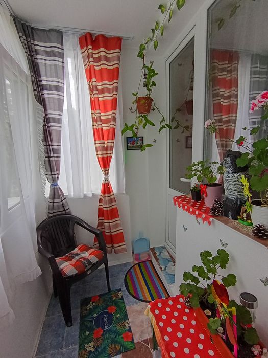 De vânzare apartament cu 2 camere semidecomandat