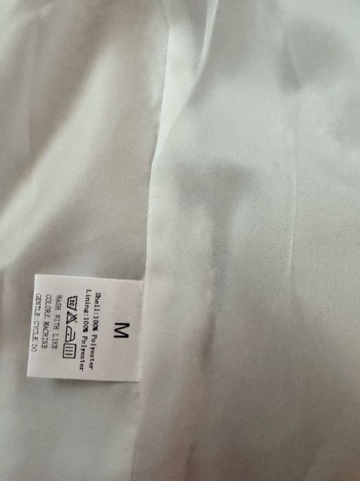 Кокетно сако тип букле