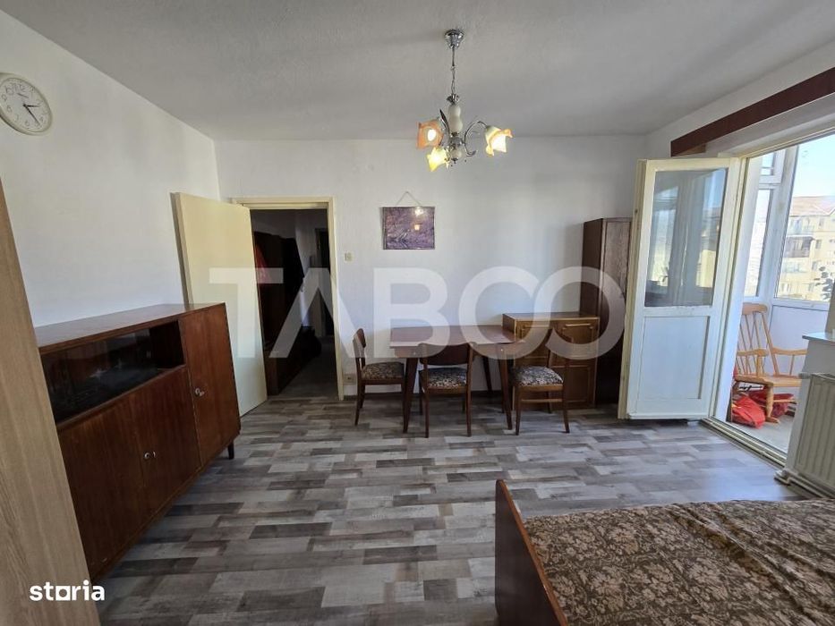 Apartament 2 camere de vanzare cu balcon in zona Ciresica din Sibiu