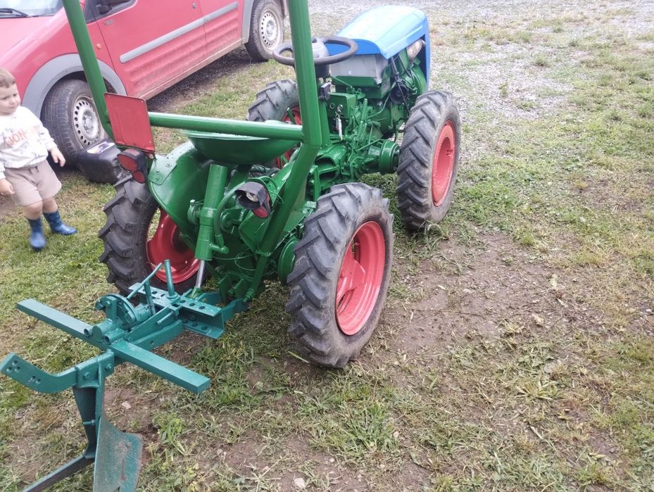 Vând Tractor Goldoni 4×4