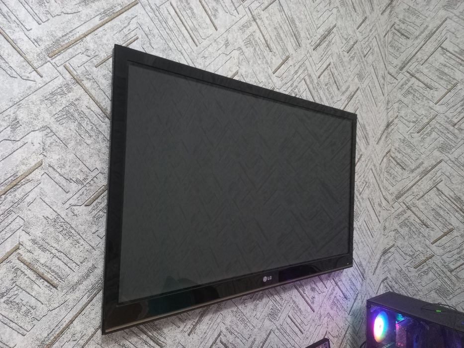 Продается телевизор от LG