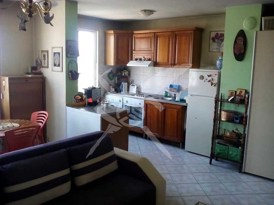 Продава се Двустаен апартамент в София, Оборище - 69 кв.м за 2365 €/кв.м - Снимка #1