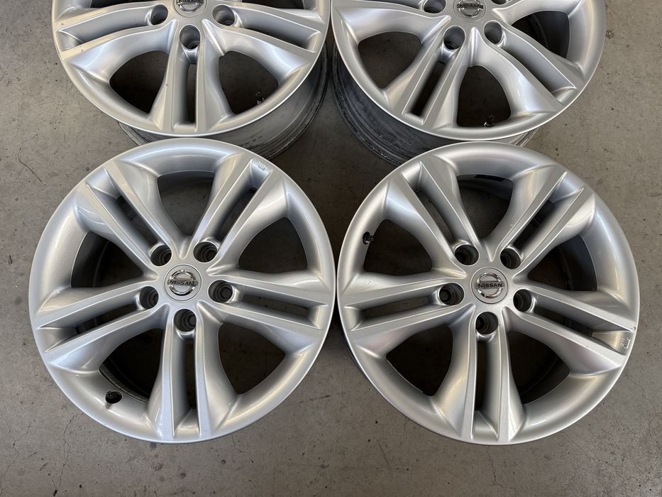 4бр. КАТО НОВИ 17” ОРИГИНАЛНИ Джанти 5х114.3 за -NISSAN/TOYOTA/MITSUBISHI/японски- 6,5Jx17H2, ET40