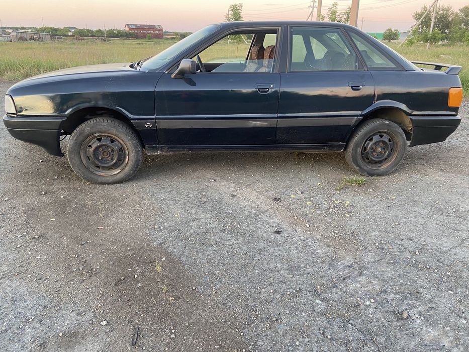 Продам Ауди 80 б3
