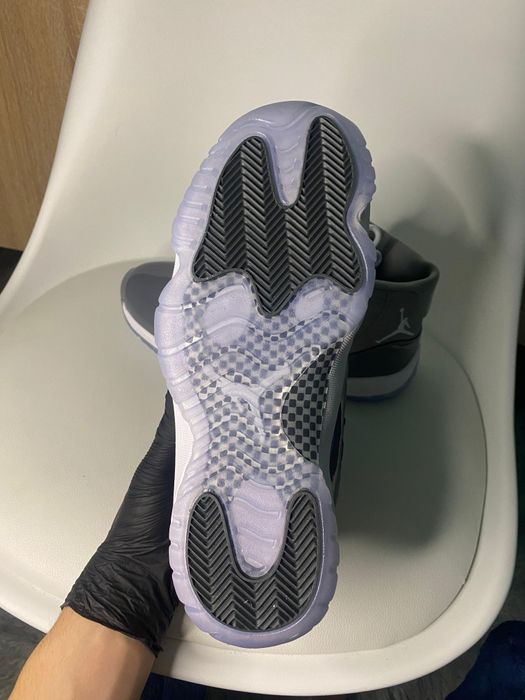 Jordan 11 Cool Grey