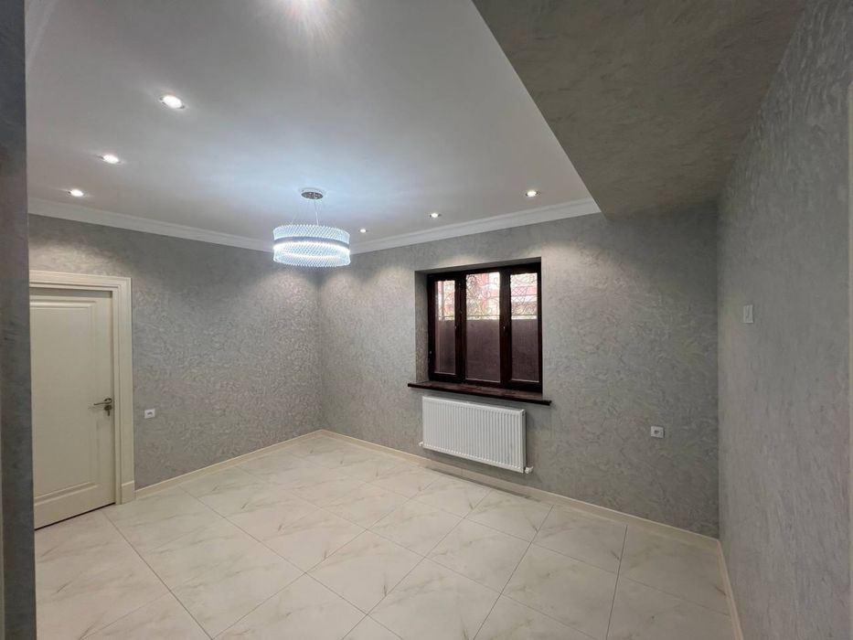 Дархан цокольный этаж