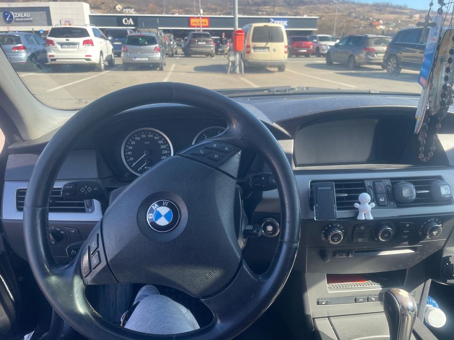 SE VINDE URGENT !!!!!BMW Seria 5 E60 | 520d | 163 CP | EURO 5 | Trapă | Automat