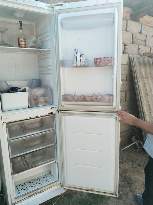 Продам Холодильник б/у