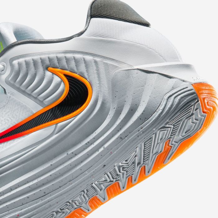 Nike Giannis Freak 7 42.5 originali noi