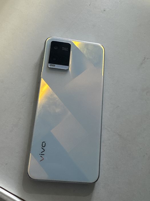 Vivo Y21 продам 4/64