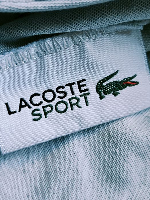 Bluză unisex Lacoste.