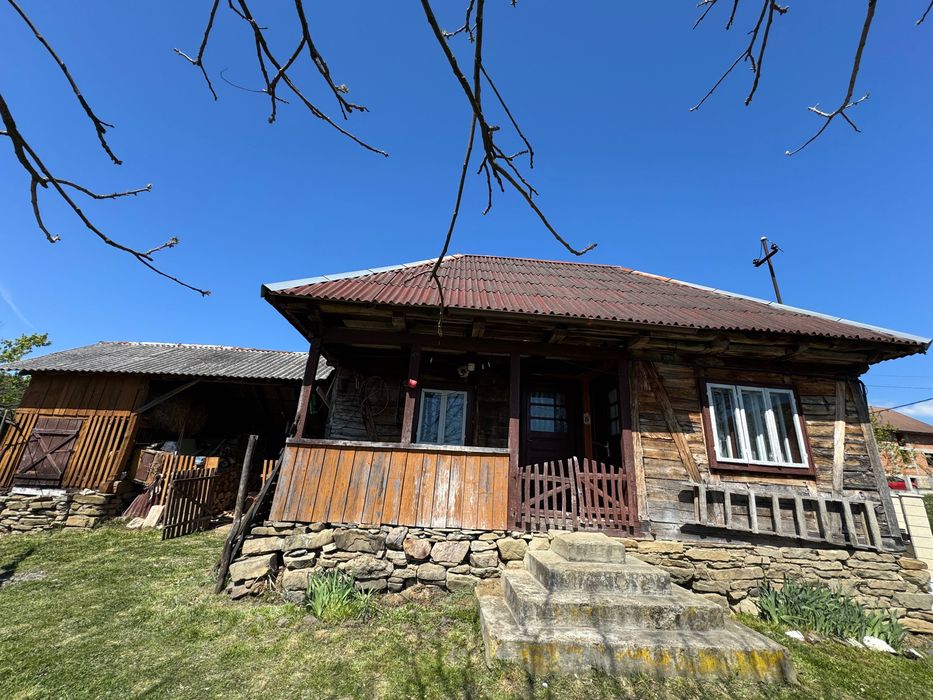 Casa veche din stejar