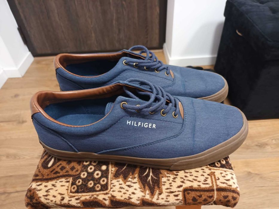 Adidasi Tommy Hilfinger nr 44
