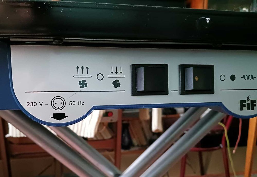 Masina cusut si rictuit Juki, Uberdeck, masa calcat