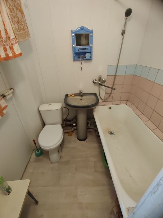 Продается 1-комн (4-87, 1 эт)