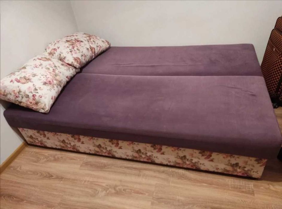 Продам диван в отличном состоянии