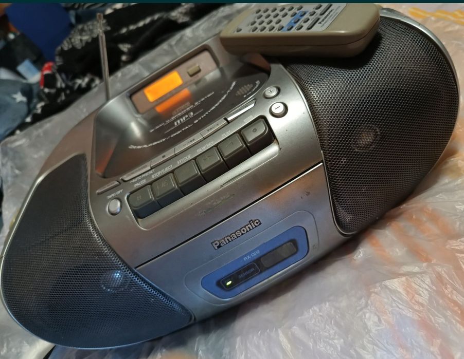 Panasonic RX D29 cu telecomandă originală