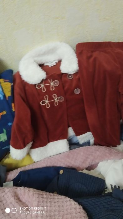 Детские вещи. Всё в отличном состоянии.