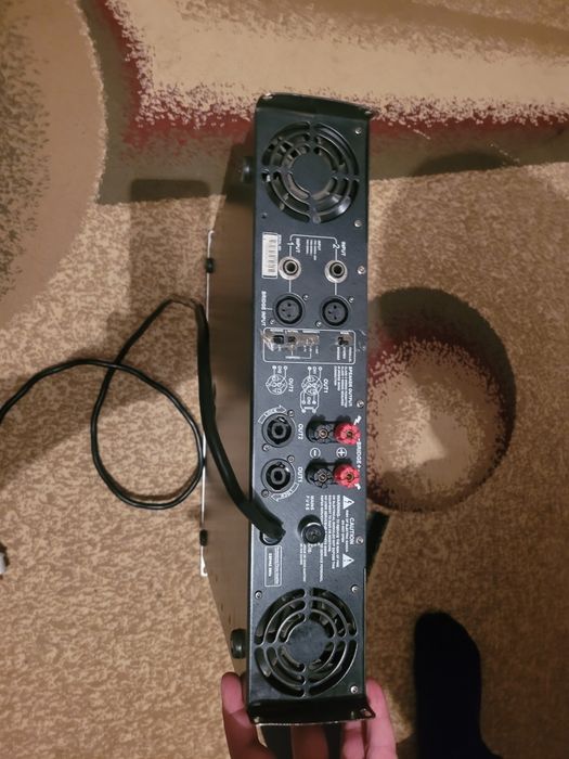 Продам усилитель