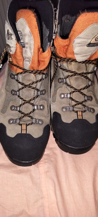 Ghete profesionale scarpa stare foarte bună