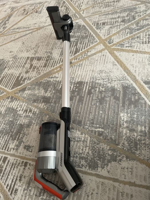 Продам Пылесос безпроводной , новый