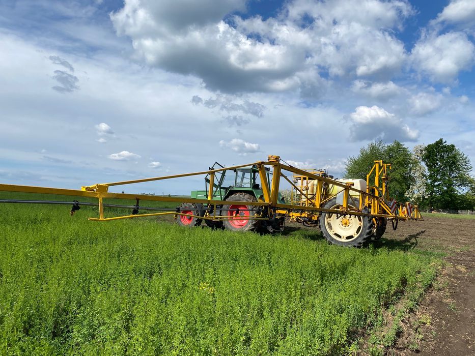 Pompă de erbicidat Erbicidator met de erbicidat pe roți 2700l