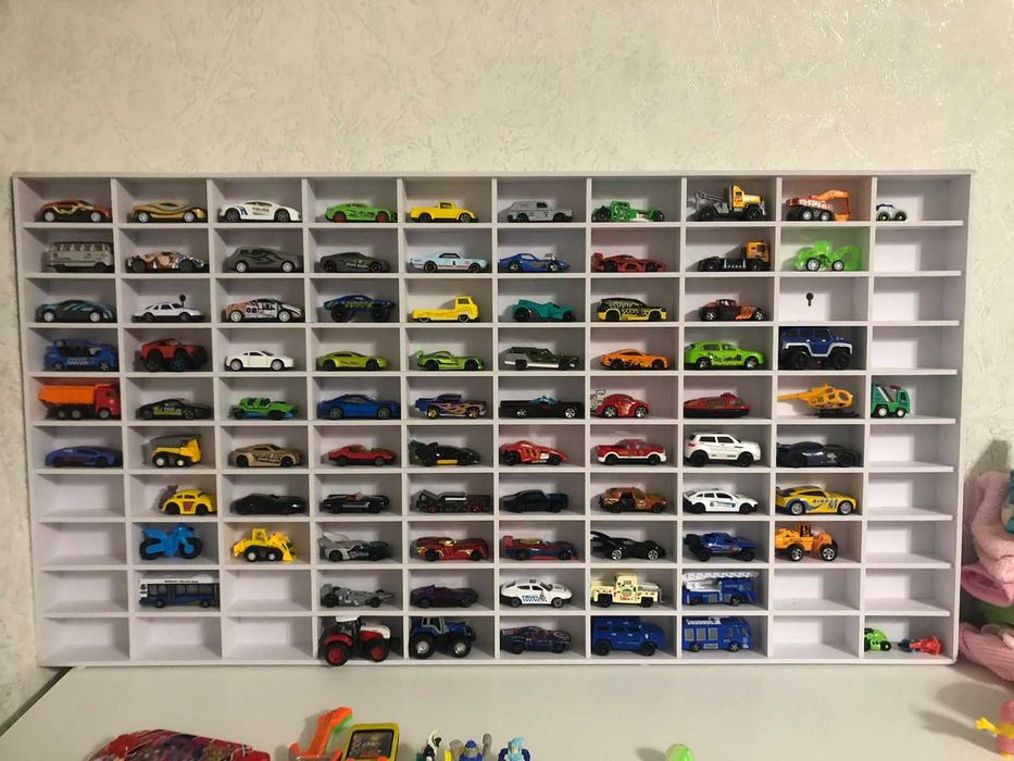 Полочки для Hot Wheels