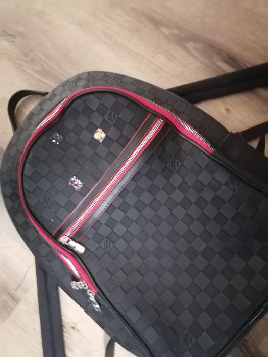 Vand geanta Louis Vuitton