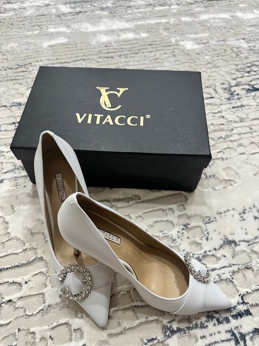 Продается VITACCI туфли