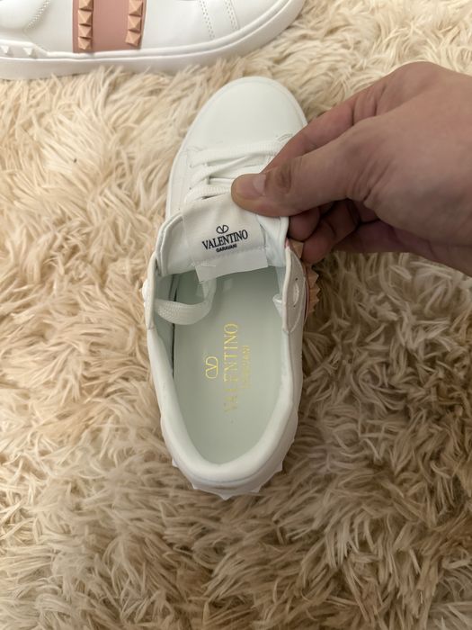 Adidasi Valentino Garavani