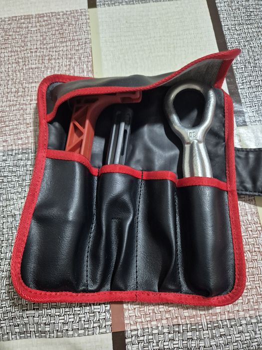 Буксирочный крюк БМВ