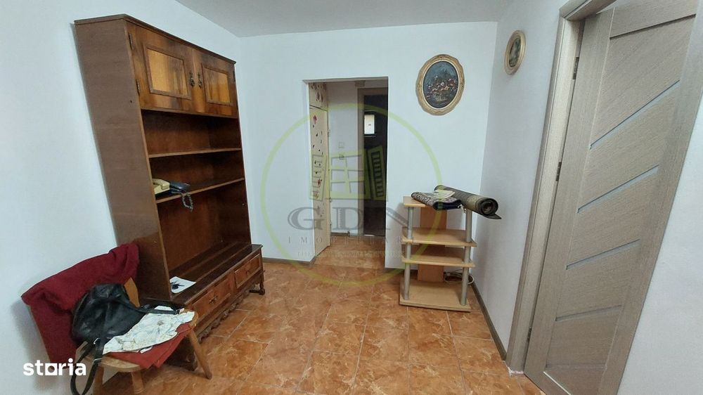 Apartament doua camere decomandat, parter, Rovine zona Bulevardul Dece