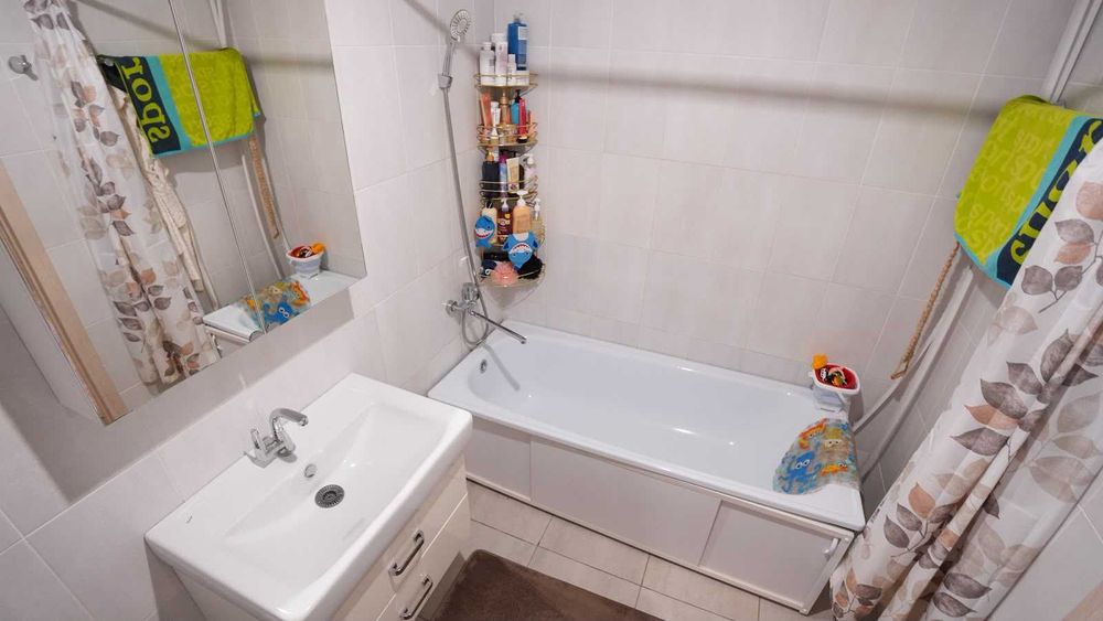 Береке 4 ком 131 кв
