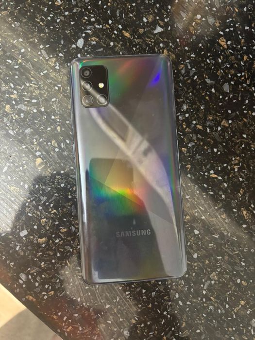 Продам Самсунг А51