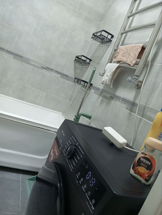 Assalom Sohil Golden House