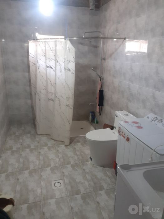 Уй сатилады камарова коше 60 жай 90% ишиндэ затлари менен келысимли