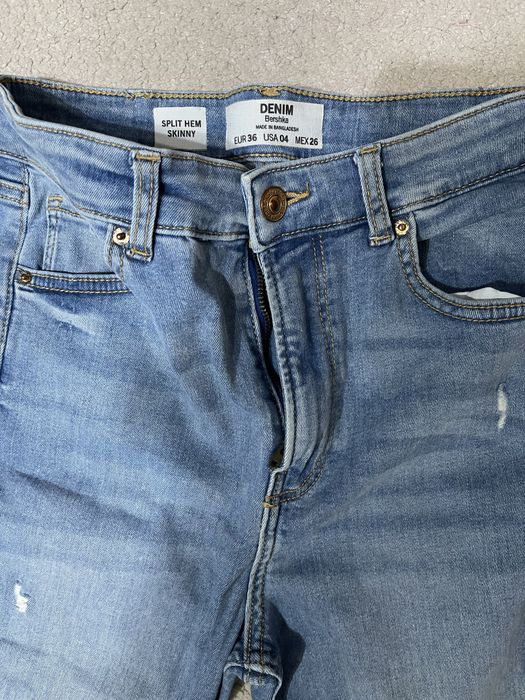Pantaloni sau blugi dama