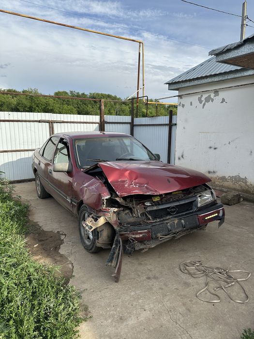 Opel Vecrta не на ходу.
