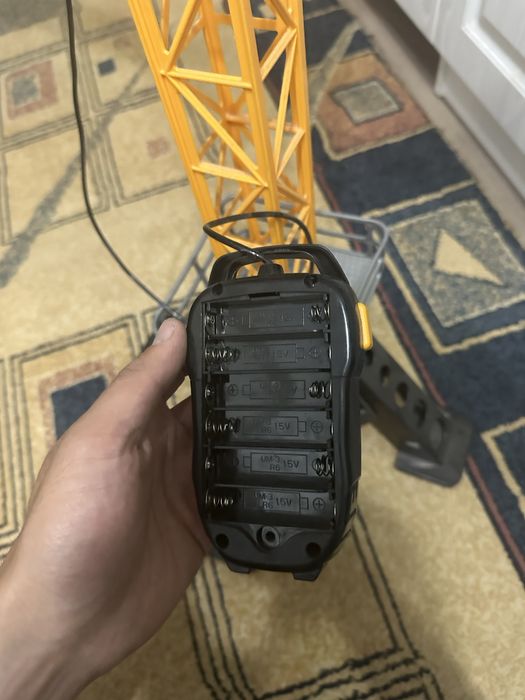 Игрушка кран
