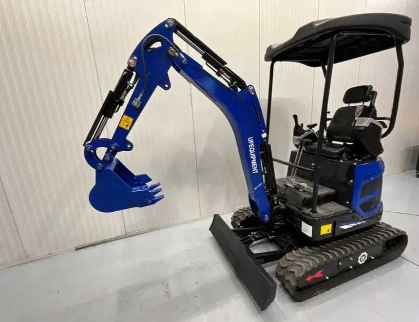 Miniexcavator 1800kg motor Kubota, nou, TVA deductibil