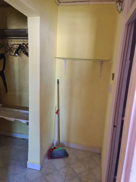 Vand apartament zona H-uri