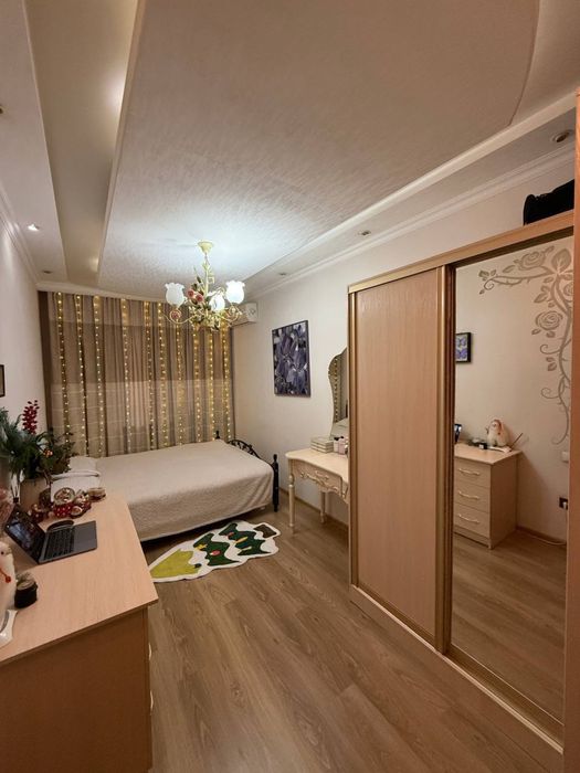 4х комнатная квартира с большим огородом на Юнусабаде-13. Анжир