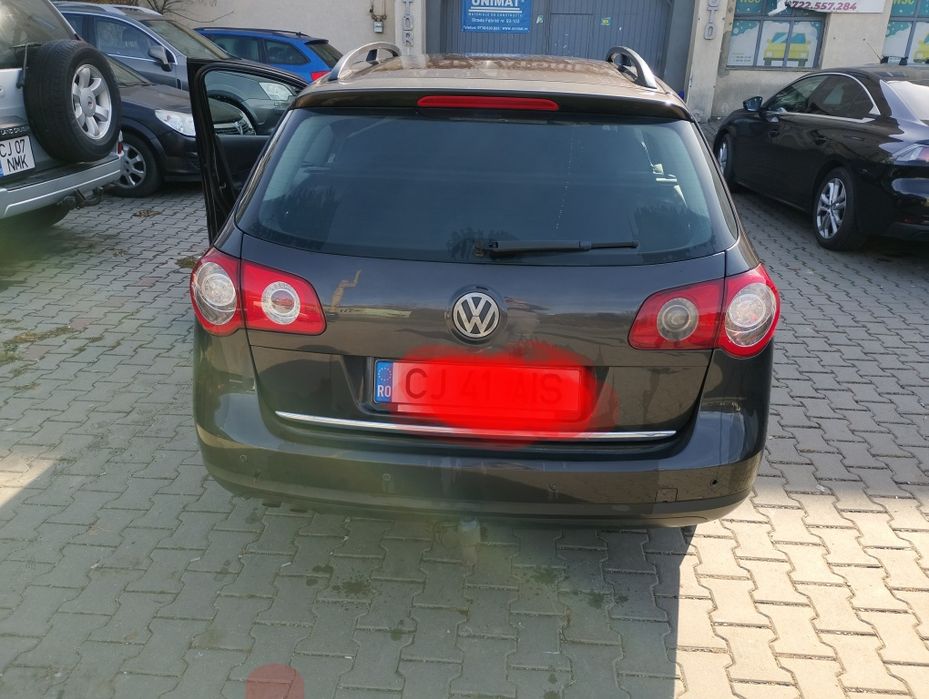 Vând passat B6 break