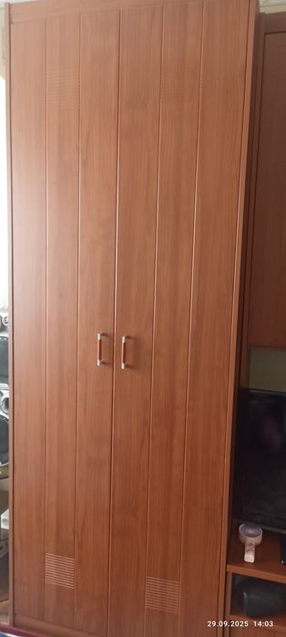 Продам стенку, горку в зал.