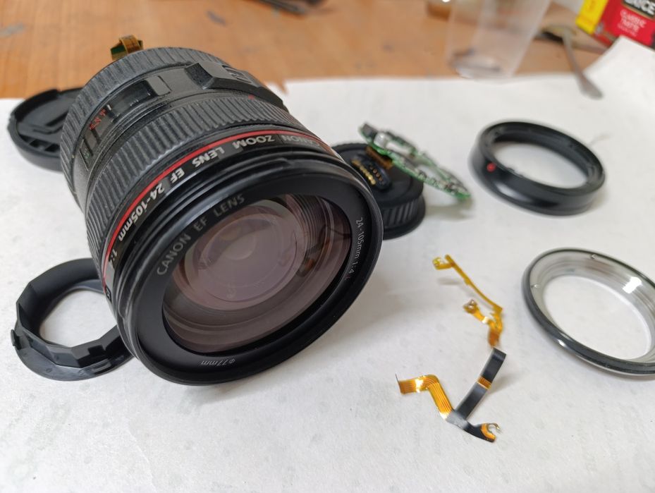 Продаю объектив Canon EF 24-105