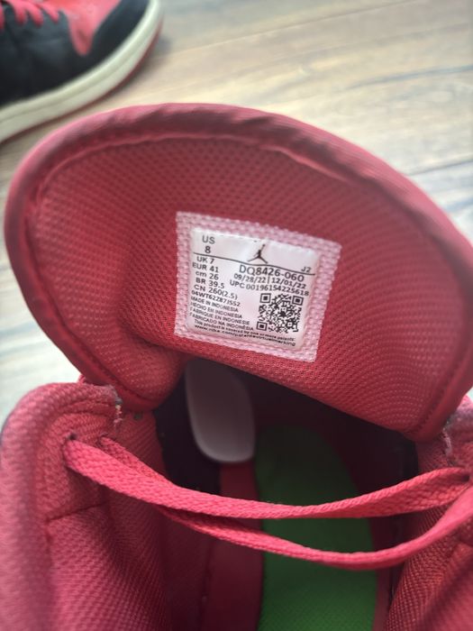 Jordan 1 Red and Black
