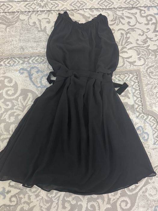 платья разные, кофты, вечернее платье