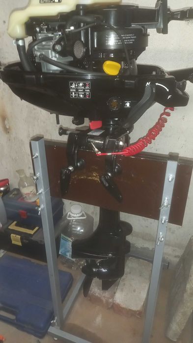 Извънбордов двигател MERCURY  3,5кс къс ботуш