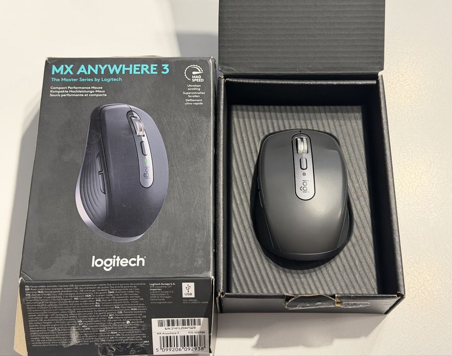 Mouse Logitech MX Anywhere 3 la cutie