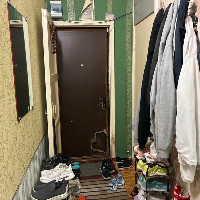 Срочно продается квартира 2/4/4